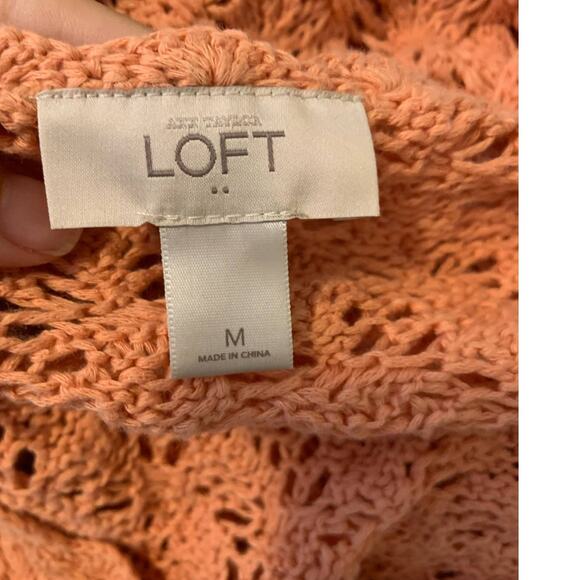 Loft melon pink long sleeves v neck crochet sweater size M - Picture 3 of 9